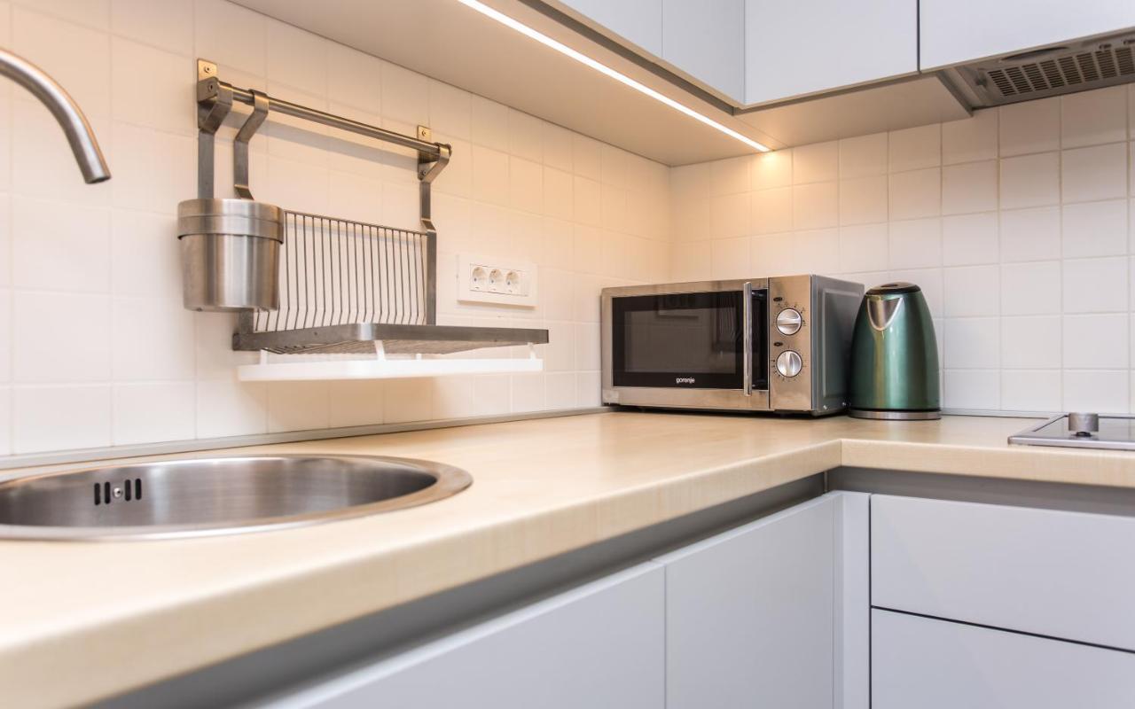 Happy Apartments Baska Exterior foto
